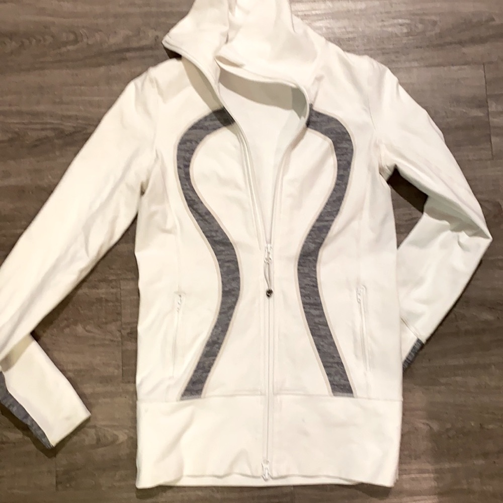 Lululemon in stride jacket white